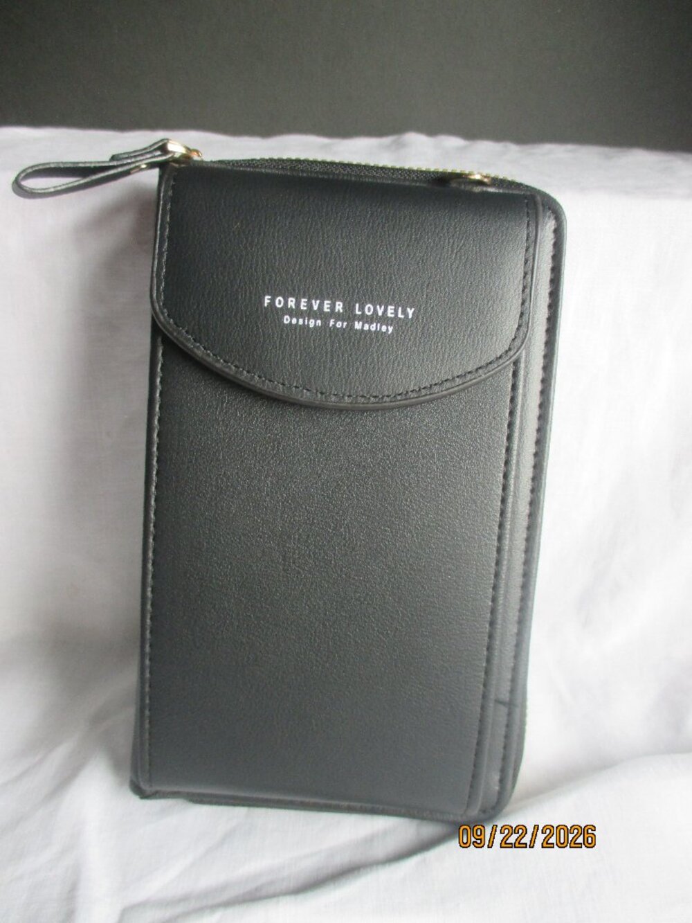 BLACK CROSSBODY/NEW
